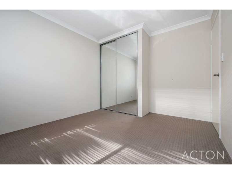 9 LOGGERHEAD ROAD, Alkimos WA 6038