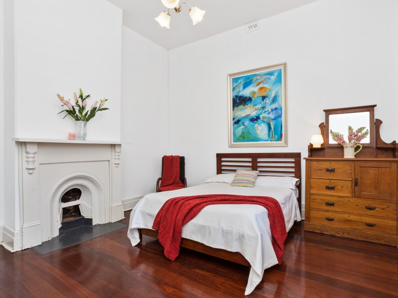 4 Marmion Street, East Fremantle WA 6158