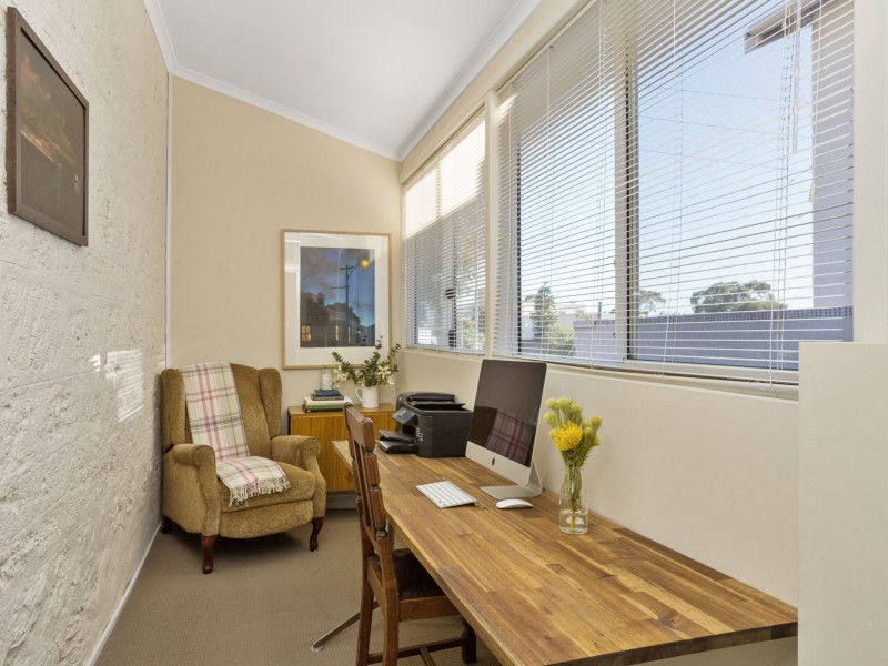 4 Marmion Street, East Fremantle WA 6158