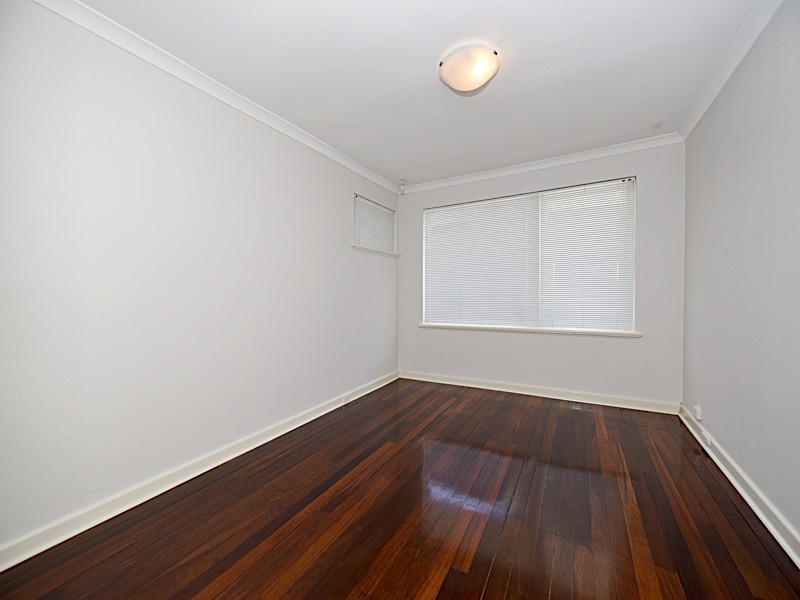 24 Chipala Road, Westminster WA 6061