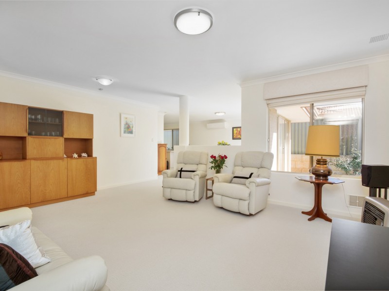 34B Burroughs Road, Karrinyup WA 6018