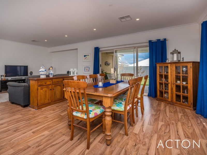 34 NEEDLETAIL AVENUE, Alkimos WA 6038