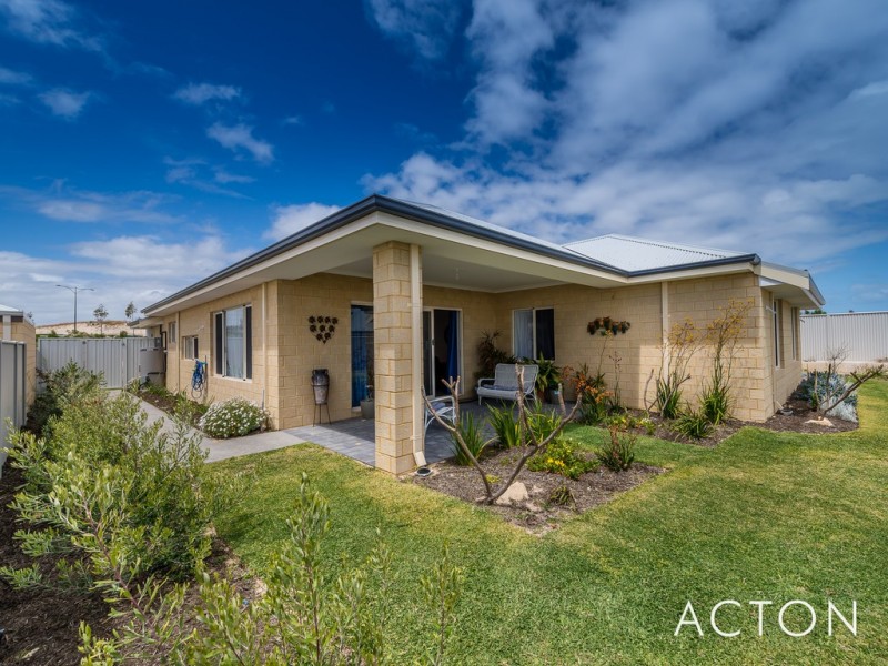 34 NEEDLETAIL AVENUE, Alkimos WA 6038