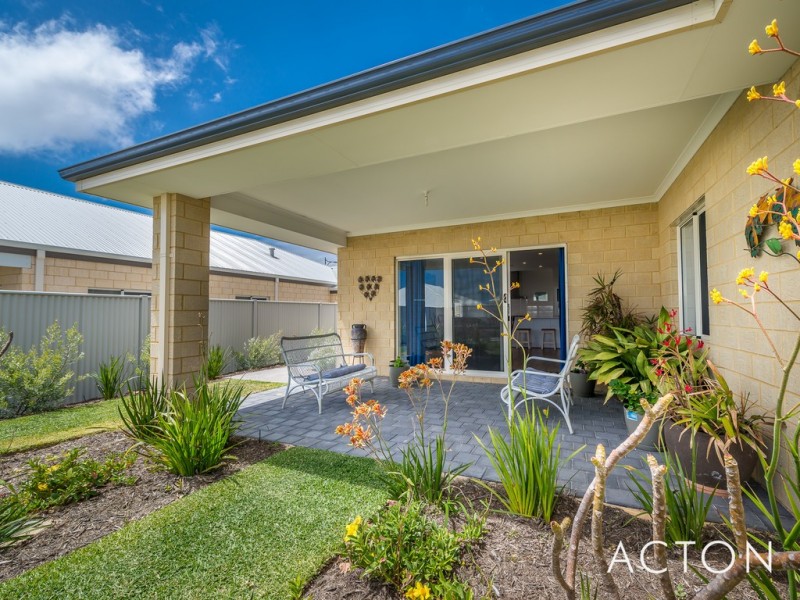 34 NEEDLETAIL AVENUE, Alkimos WA 6038