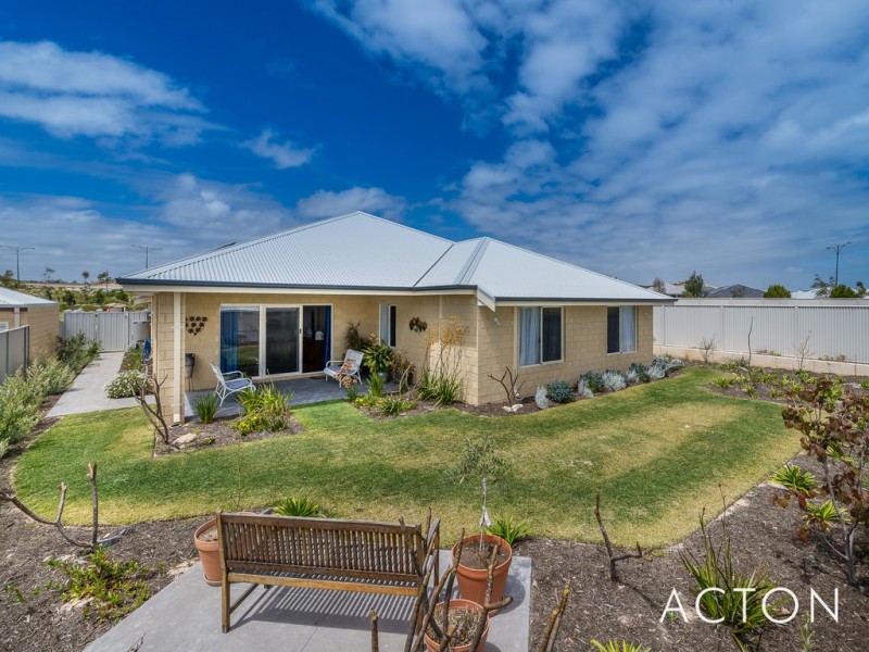 34 NEEDLETAIL AVENUE, Alkimos WA 6038