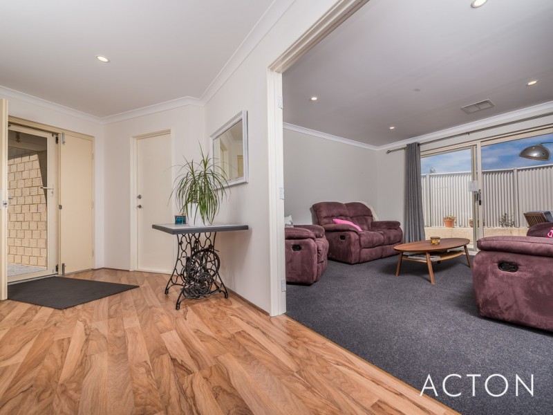 34 NEEDLETAIL AVENUE, Alkimos WA 6038