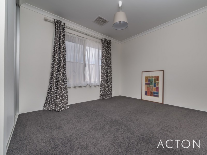 34 NEEDLETAIL AVENUE, Alkimos WA 6038