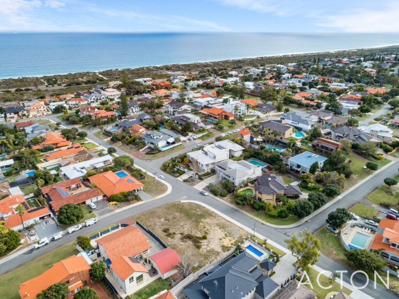 6 Esk Road, City Beach WA 6015