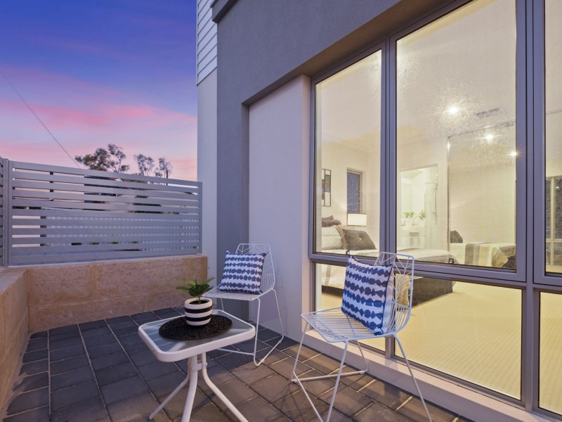4/18 Parkinson Court, Hillarys WA 6025