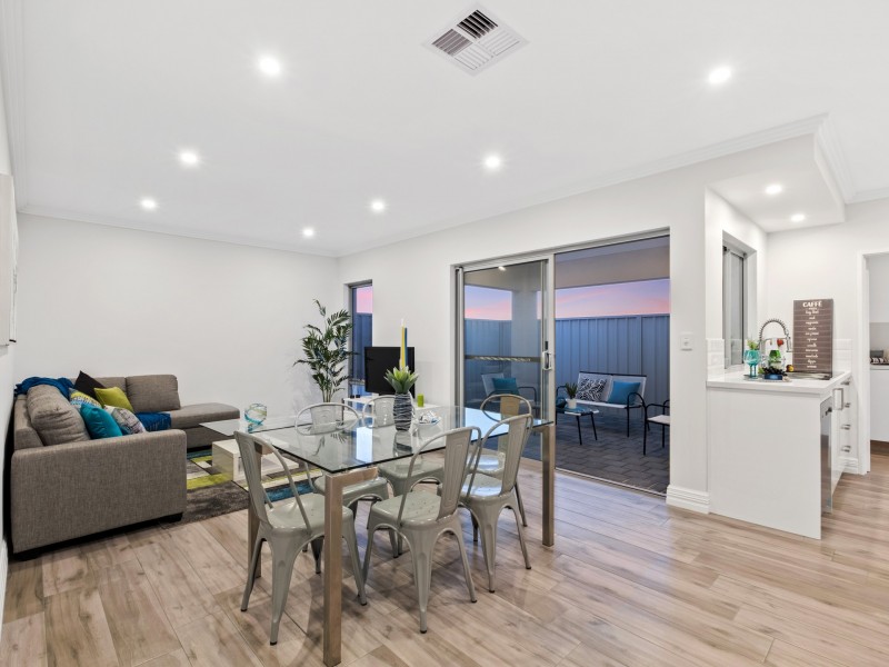 4/18 Parkinson Court, Hillarys WA 6025