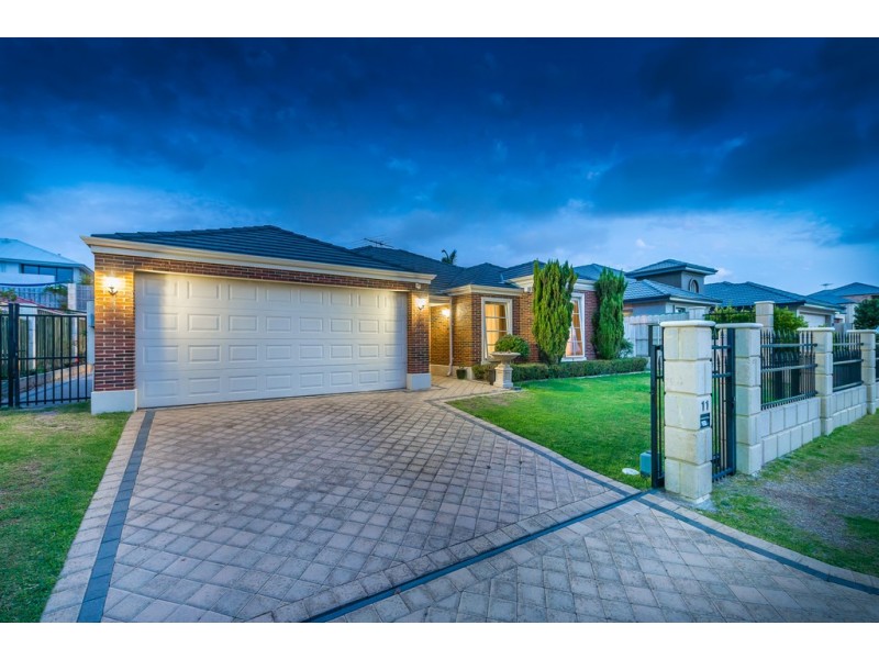 11 MANTA PASS, Mindarie WA 6030