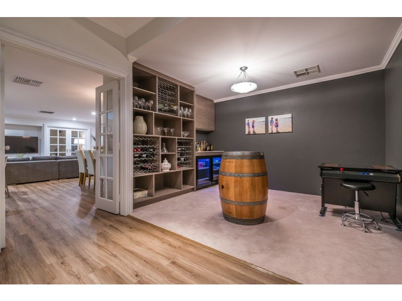 11 MANTA PASS, Mindarie WA 6030