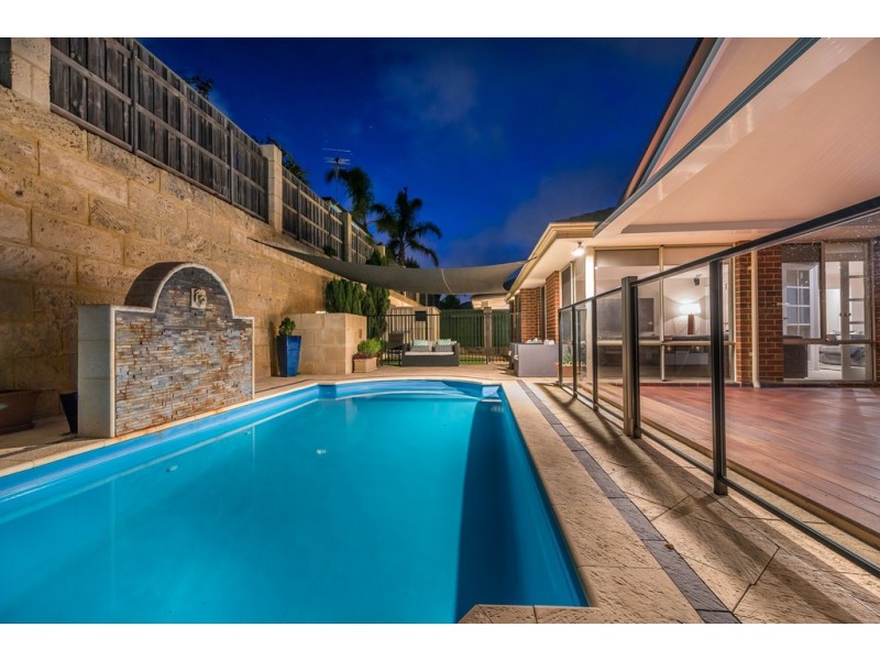 11 MANTA PASS, Mindarie WA 6030