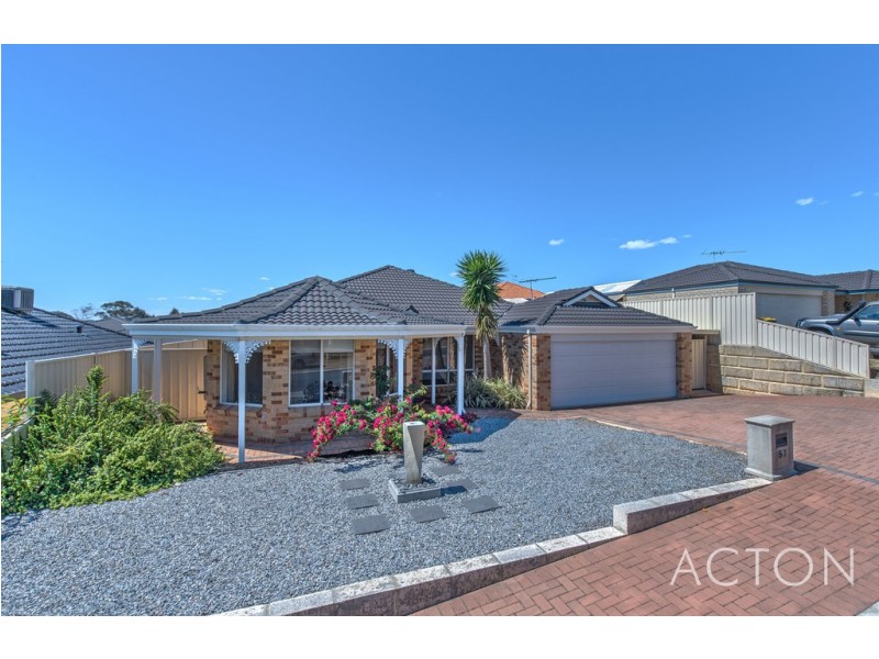 53 Kirkstall Drive, Hocking WA 6065