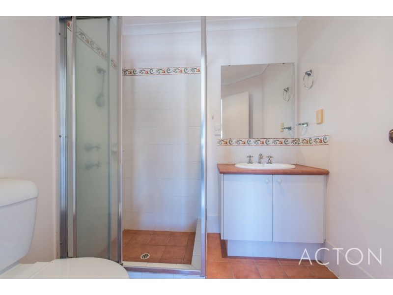 53 Kirkstall Drive, Hocking WA 6065