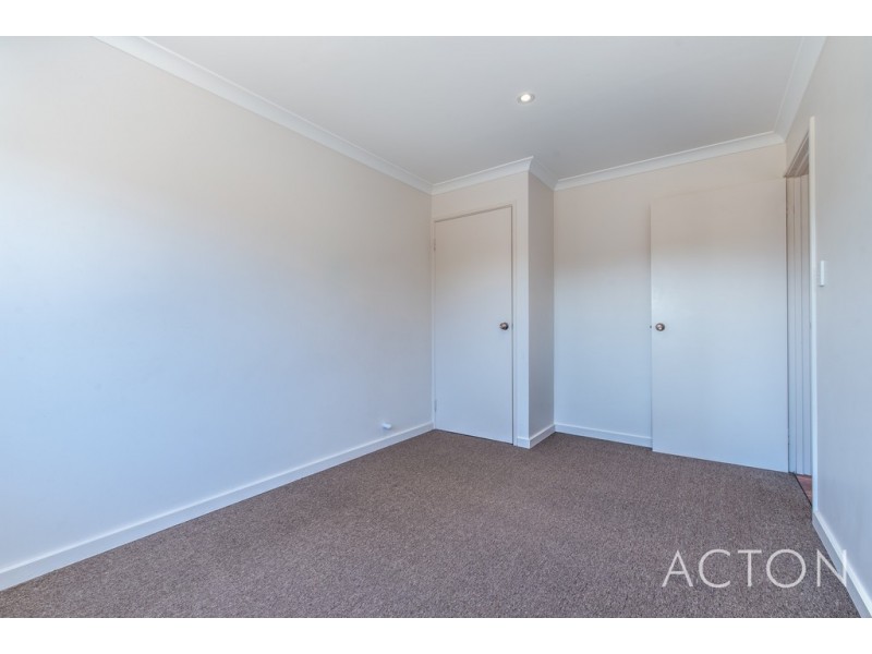 53 Kirkstall Drive, Hocking WA 6065