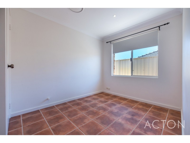 53 Kirkstall Drive, Hocking WA 6065