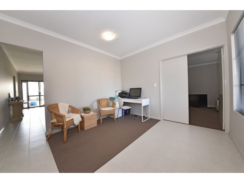 53 Comito Bend, Alkimos WA 6038