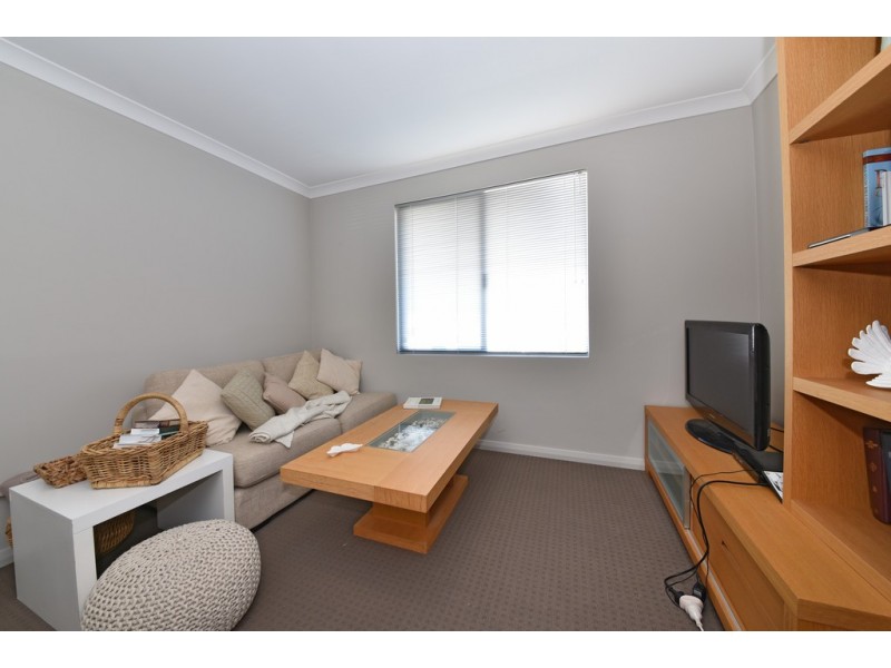 53 Comito Bend, Alkimos WA 6038