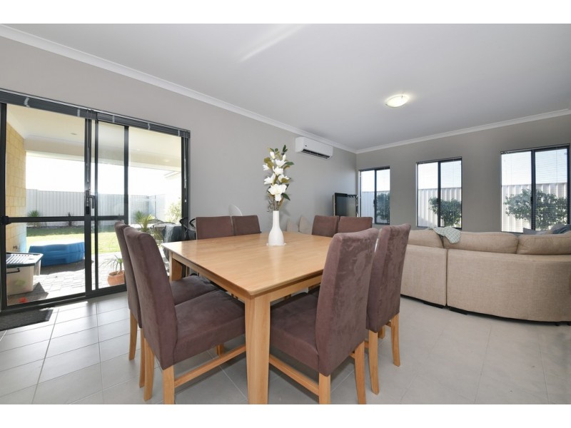 53 Comito Bend, Alkimos WA 6038