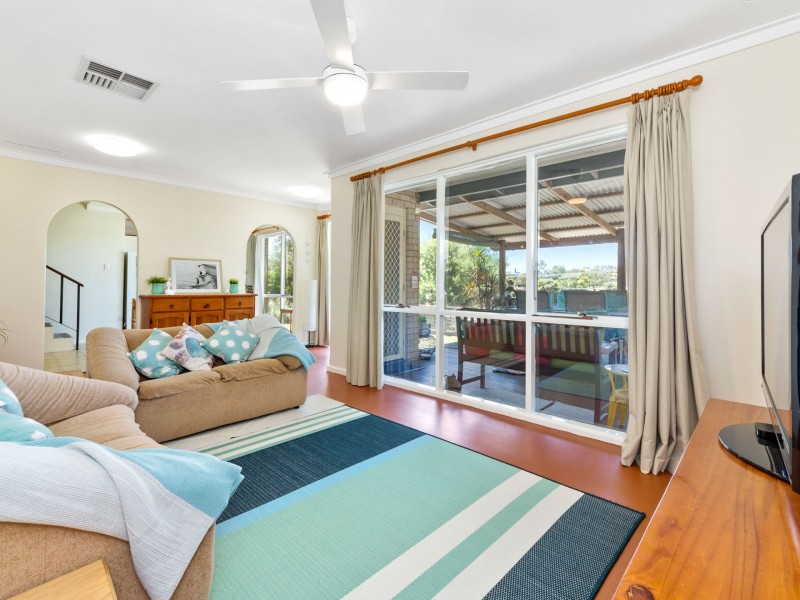 8 Monkhouse Way, Hillarys WA 6025