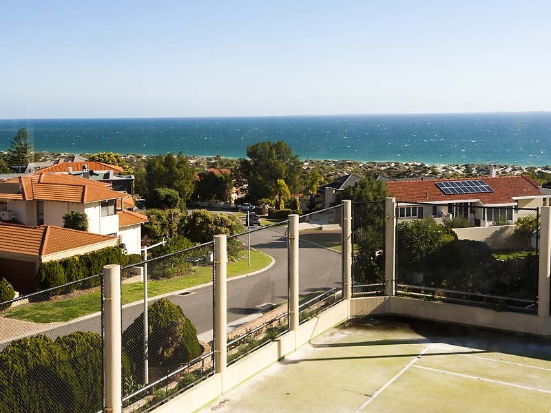 21 Weelara Road, City Beach WA 6015