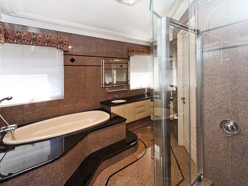 21 Weelara Road, City Beach WA 6015