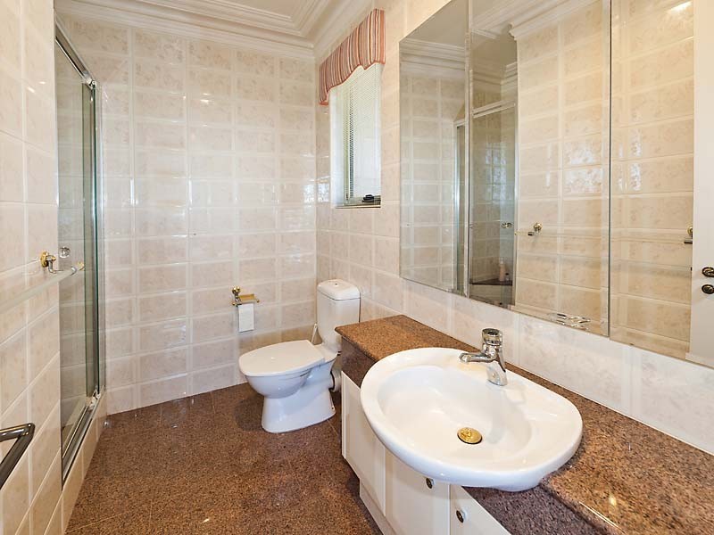 21 Weelara Road, City Beach WA 6015