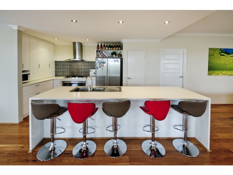 3 Sunbird Way, Gwelup WA 6018