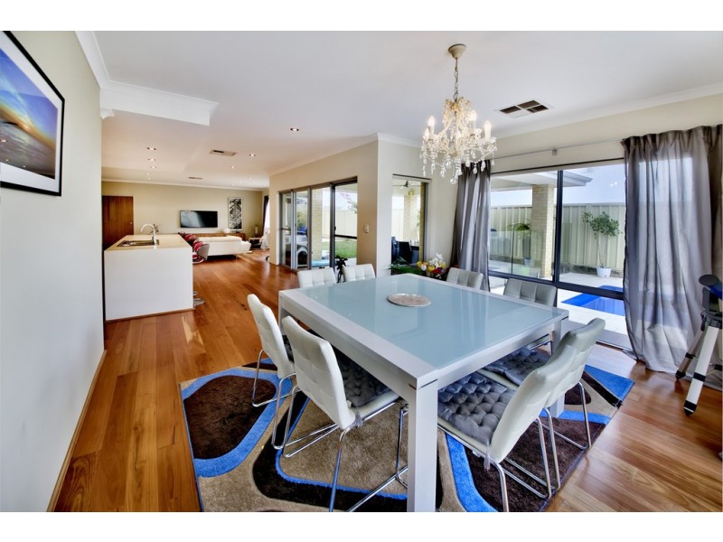 3 Sunbird Way, Gwelup WA 6018