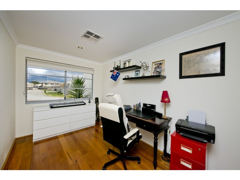 3 Sunbird Way, Gwelup WA 6018