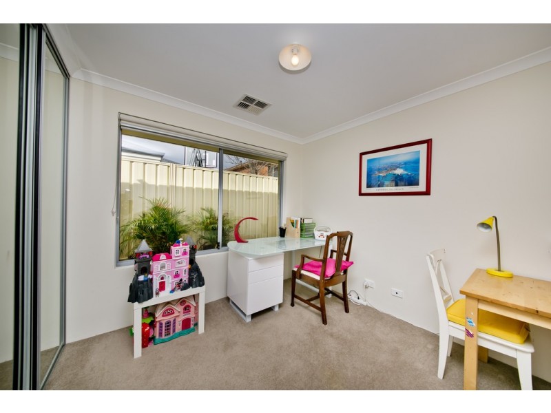 3 Sunbird Way, Gwelup WA 6018