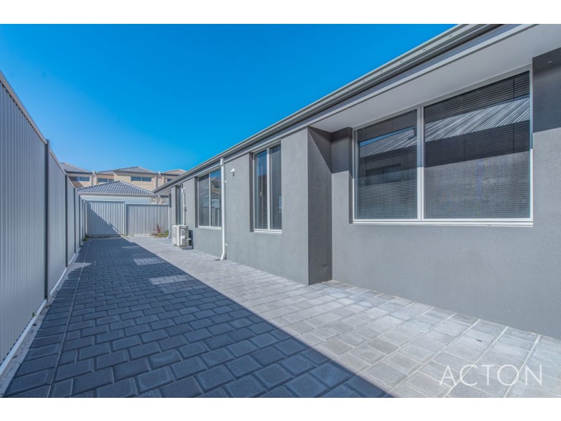 33 Quoll Mews, Alkimos WA 6038
