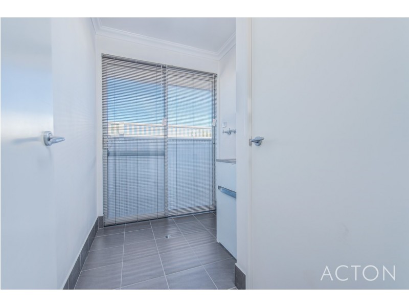 33 Quoll Mews, Alkimos WA 6038