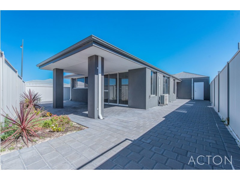 33 Quoll Mews, Alkimos WA 6038