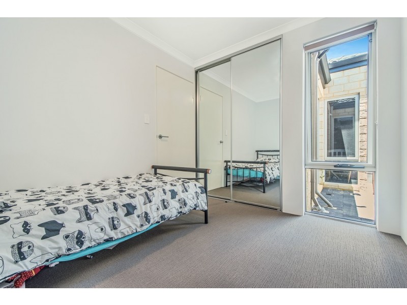 21 Saunton Way, Ridgewood WA 6030