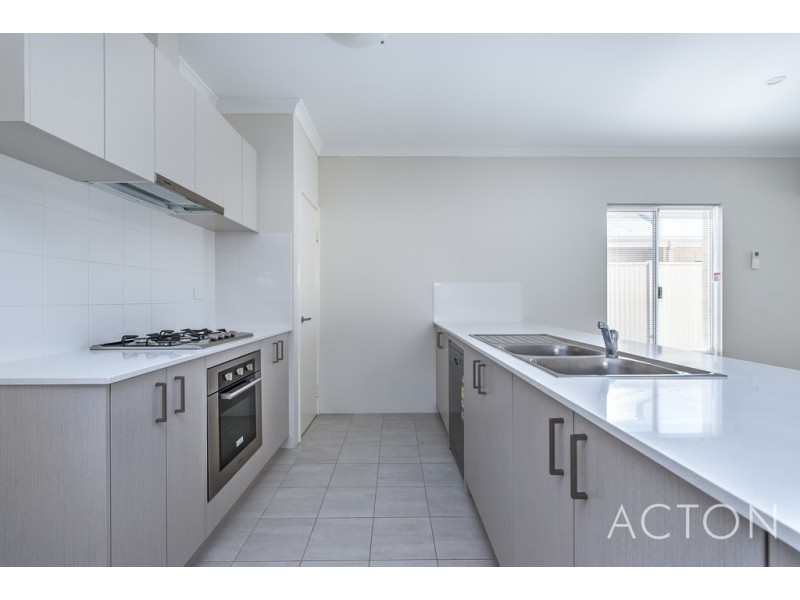 13 Amsterdam Crescent, Alkimos WA 6038