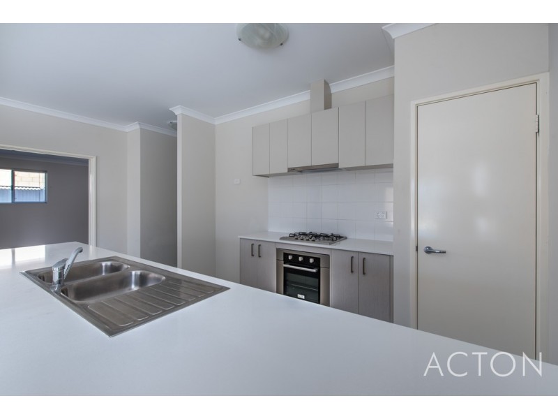 13 Amsterdam Crescent, Alkimos WA 6038