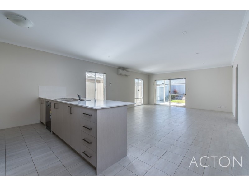 13 Amsterdam Crescent, Alkimos WA 6038