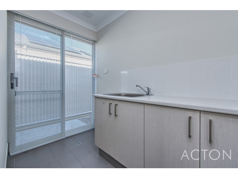 13 Amsterdam Crescent, Alkimos WA 6038