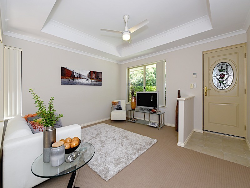 8/135 Alice Street, Doubleview WA 6018