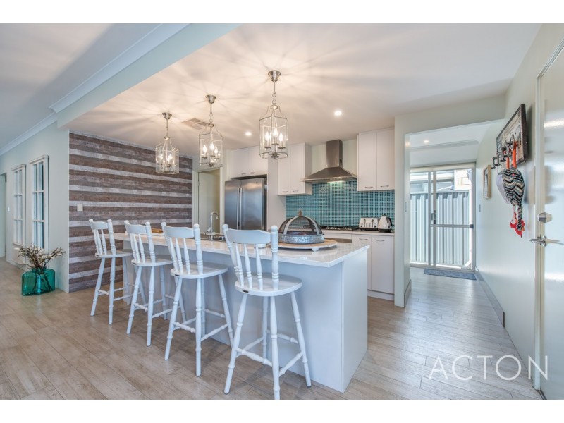 71 Trethowan Promenade, Alkimos WA 6038