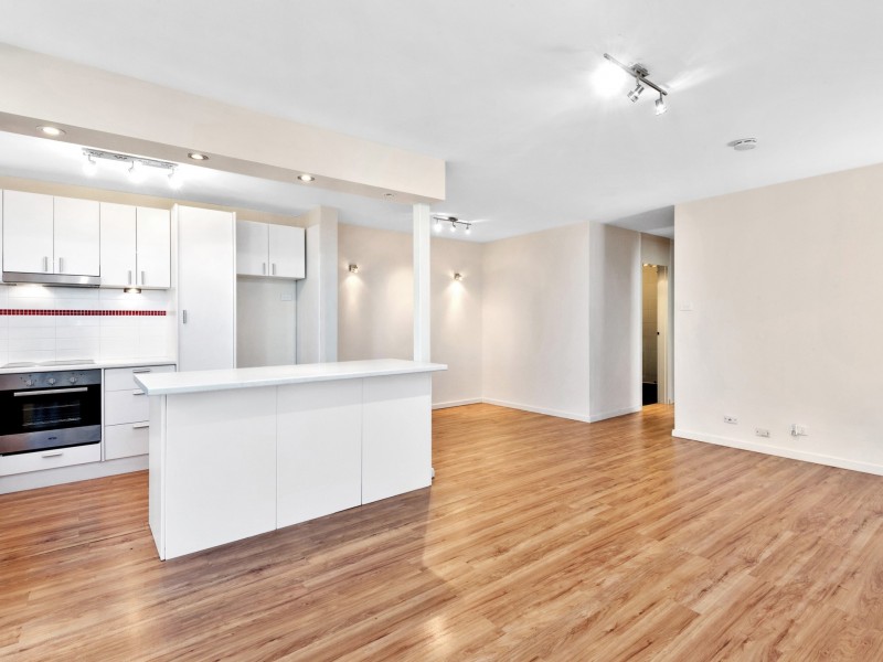 160/12 Wall Street, Maylands WA 6051