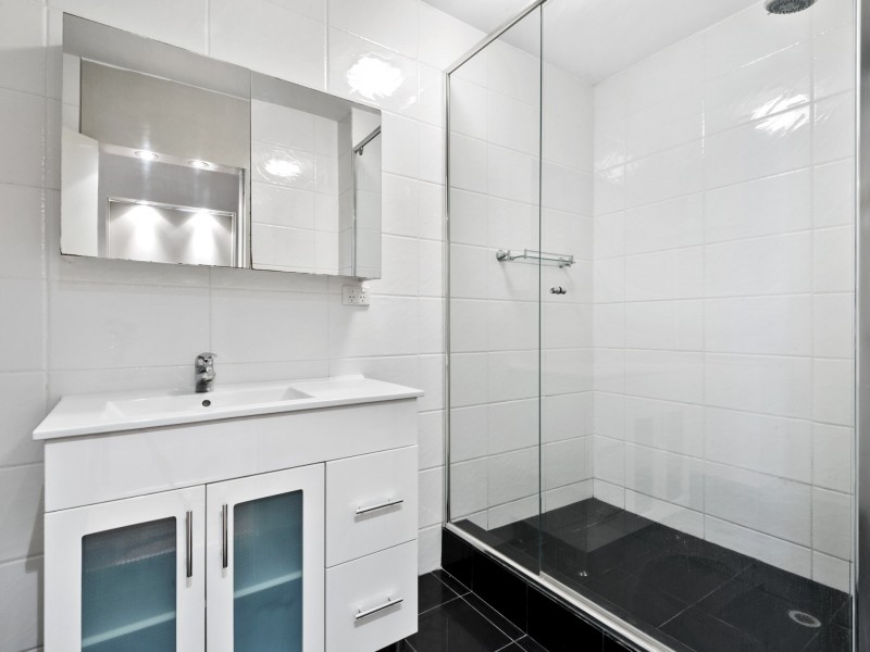 160/12 Wall Street, Maylands WA 6051