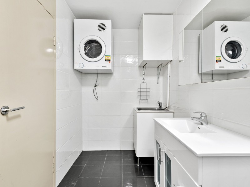 160/12 Wall Street, Maylands WA 6051