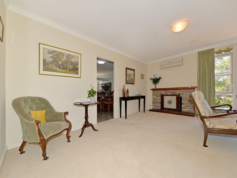 35 Woodlands Street, Woodlands WA 6018