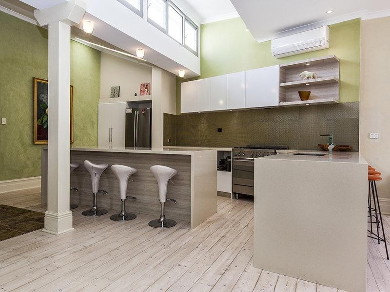 89 King Street, East Fremantle WA 6158