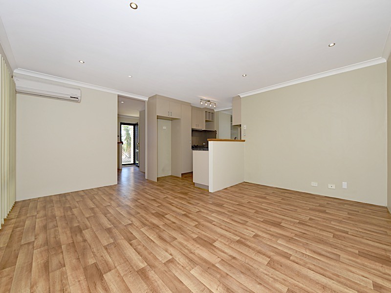 9 Hardwood Turn, Merriwa WA 6030