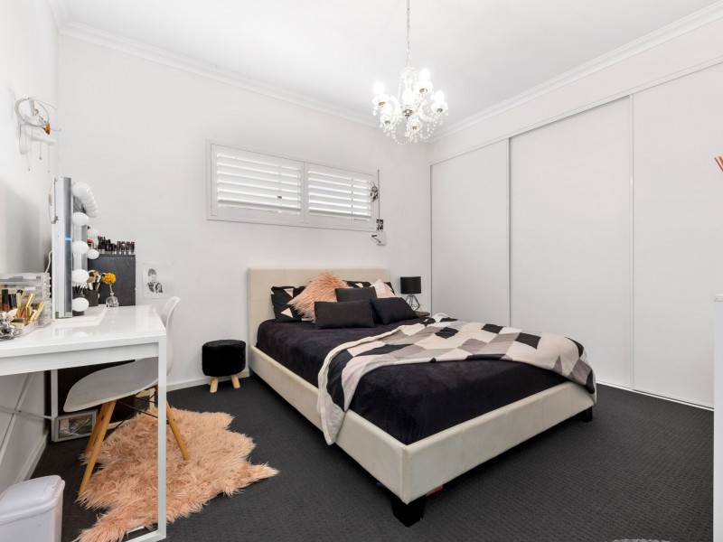 34 Sergeant Road, Melville WA 6156