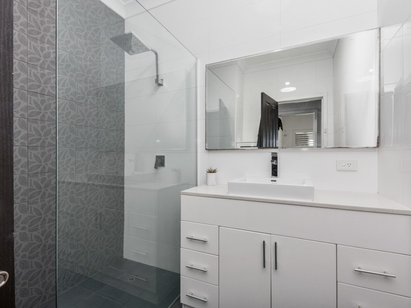 34 Sergeant Road, Melville WA 6156